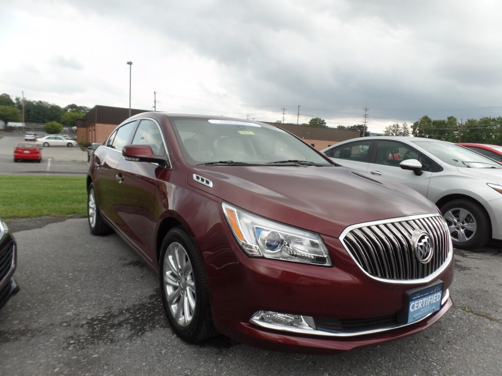 Buick LaCrosse: Parking on Hills Buick LaCrosse: Parking on Hills